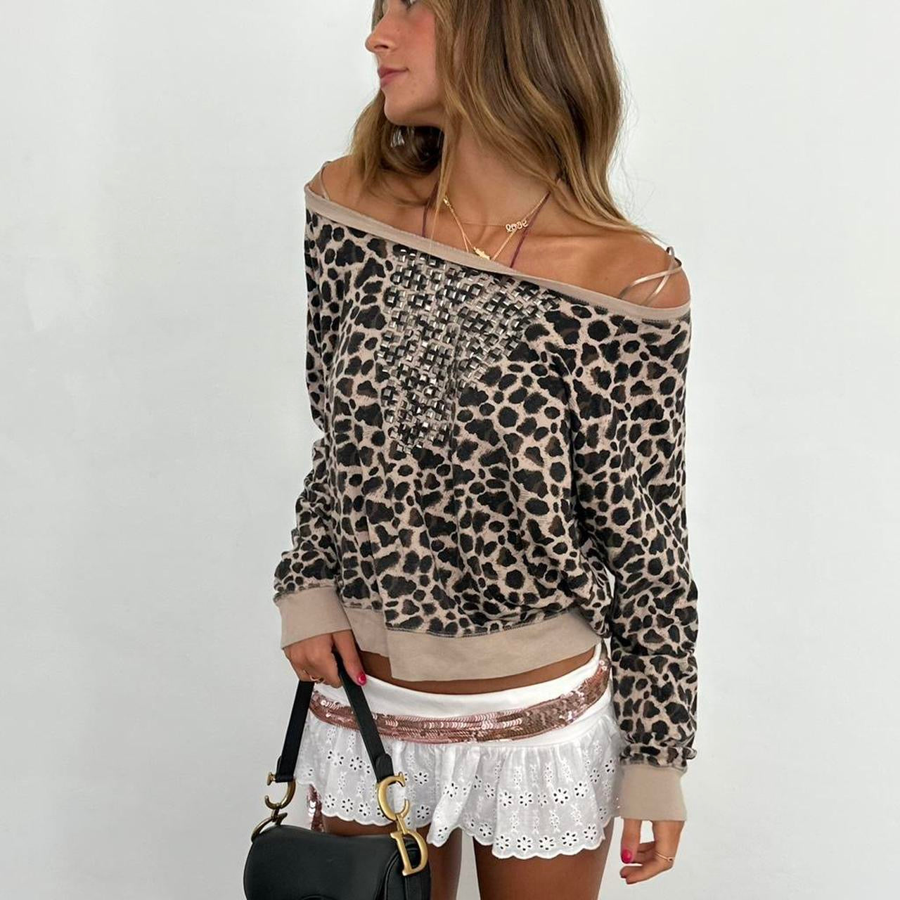 Vintage 00s leopard print skull stud light sweater top