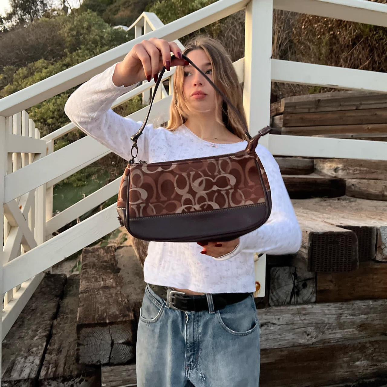 Vintage 90s Coach monogram chocolate brown shoulder purse 🎀🧸