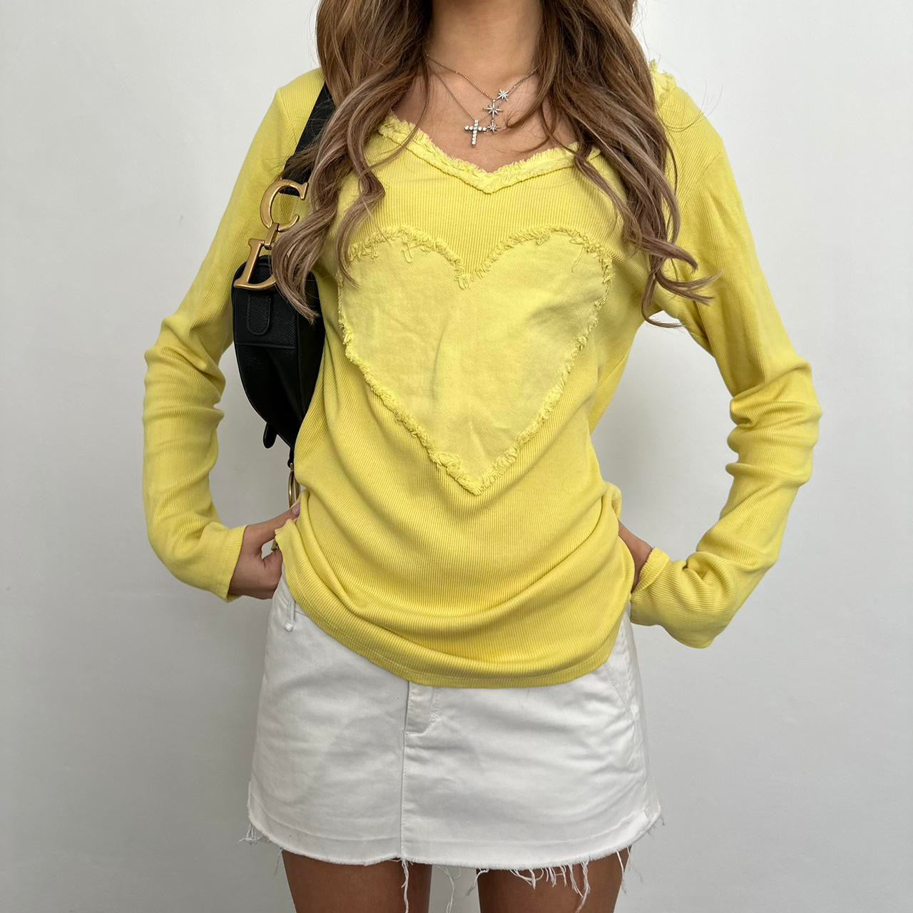 Vintage yellow heart soft lightweight sweater