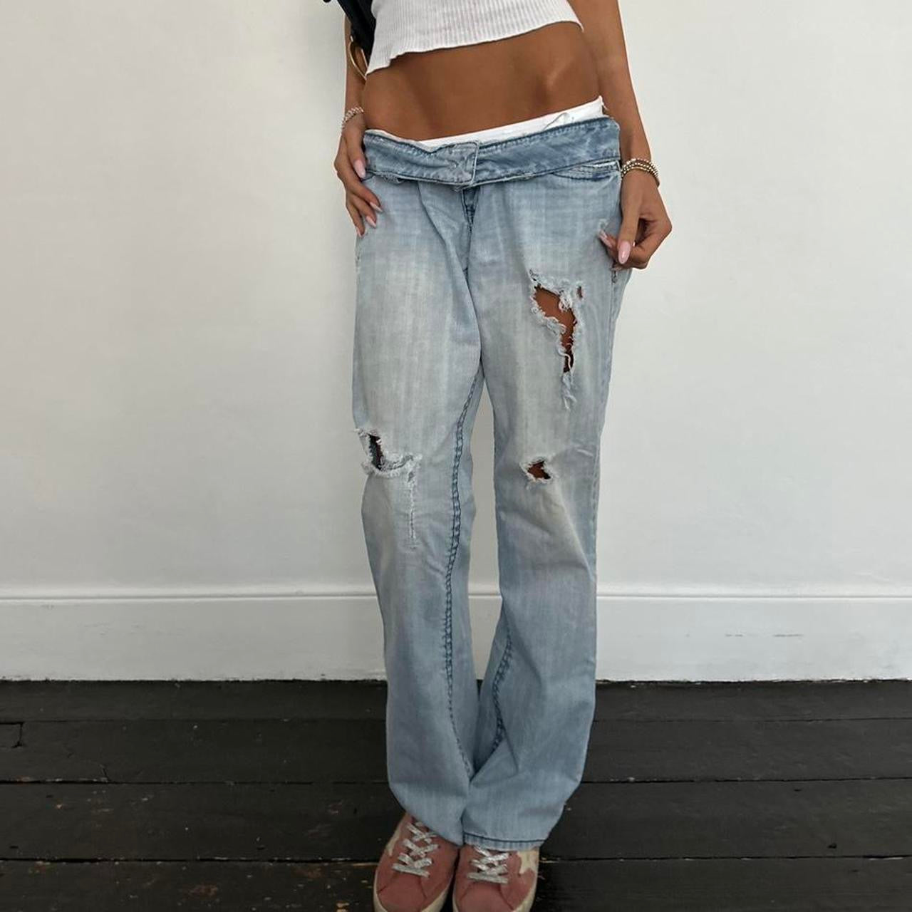 Vintage 2000’s boyfriend bootcut blue jeans