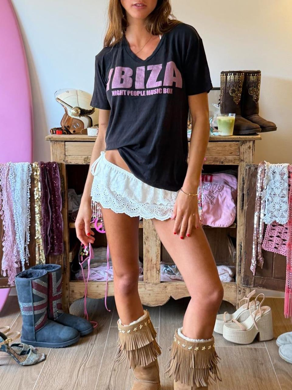 Vintage 00’s Ibiza party graphic t-shirt