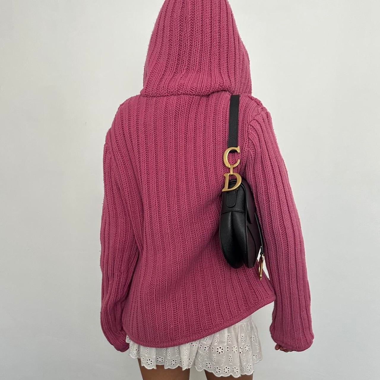 Vintage 2000’s pink knitted hooded zip up