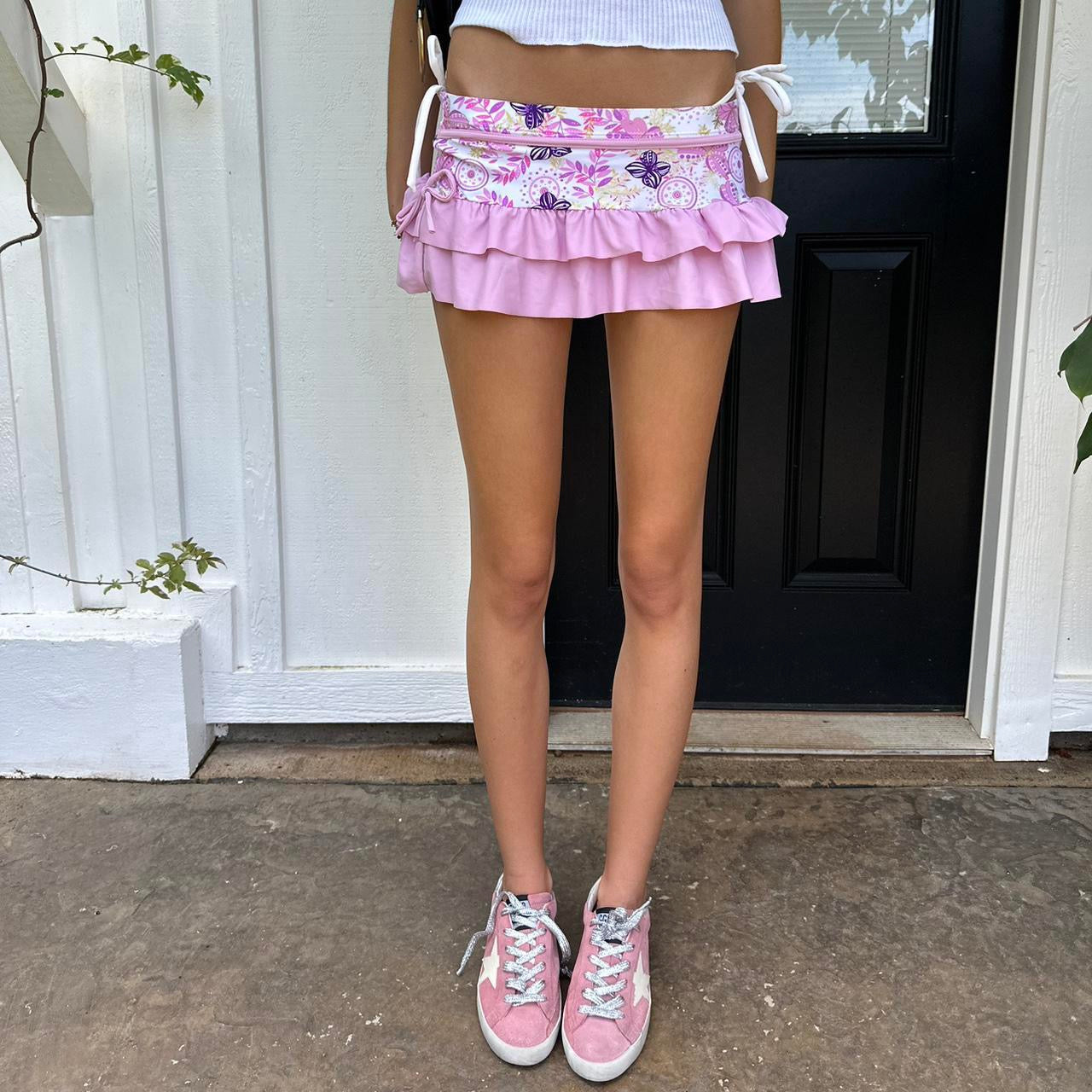 Vintage 90’s floral layered mini skirt