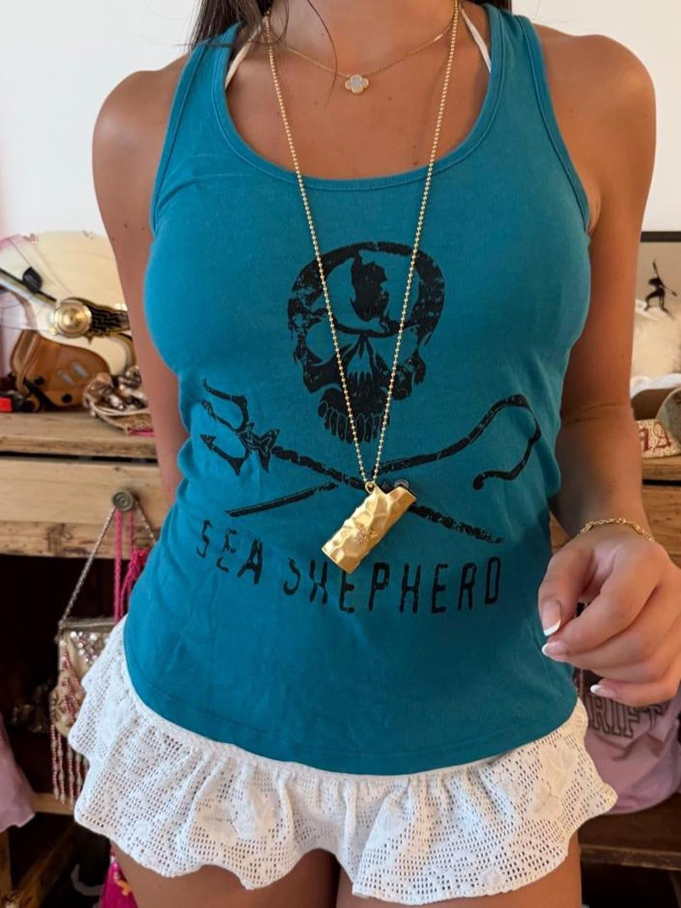 Vintage 00’s blue skull tank top