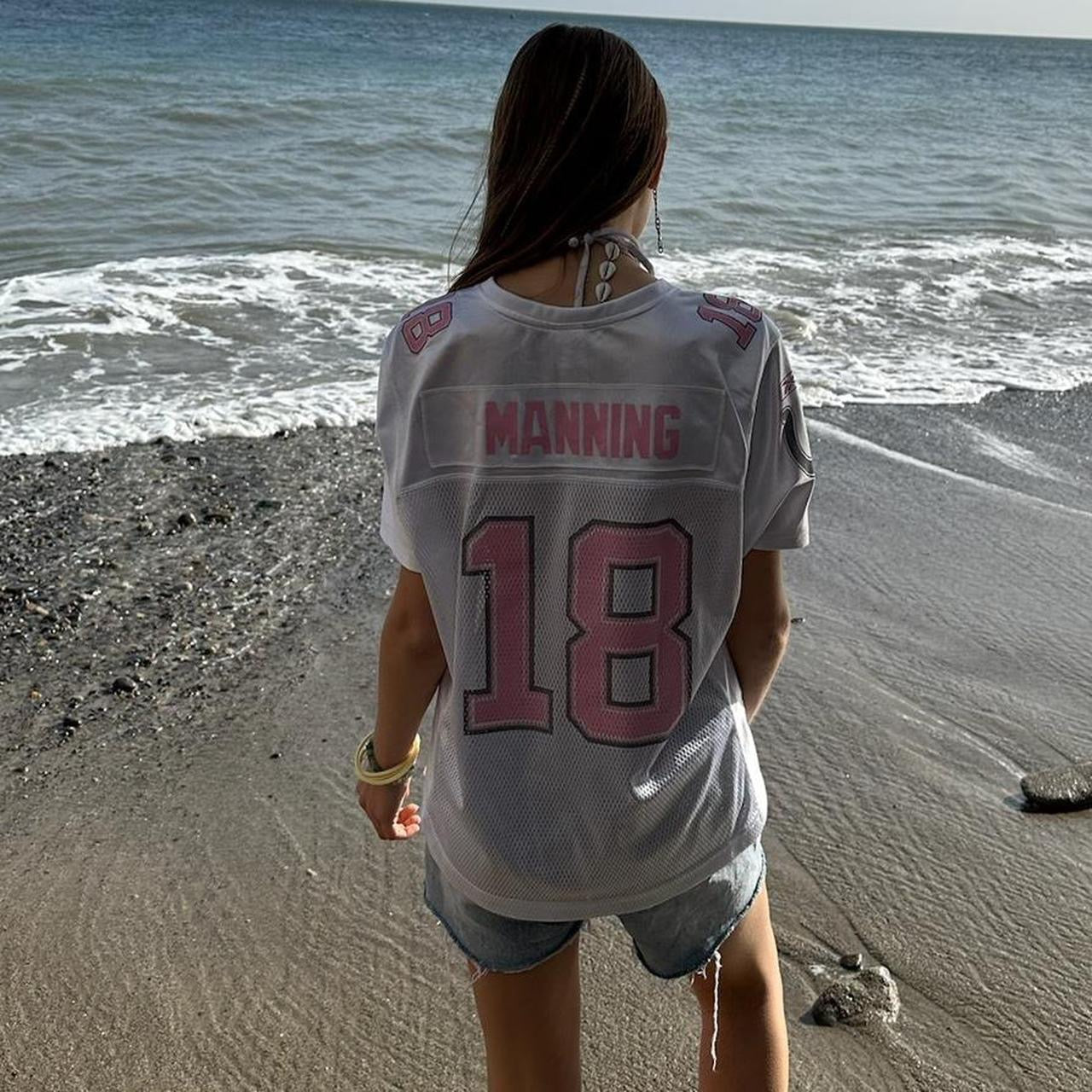 Vintage 90’s pink jersey NFL top