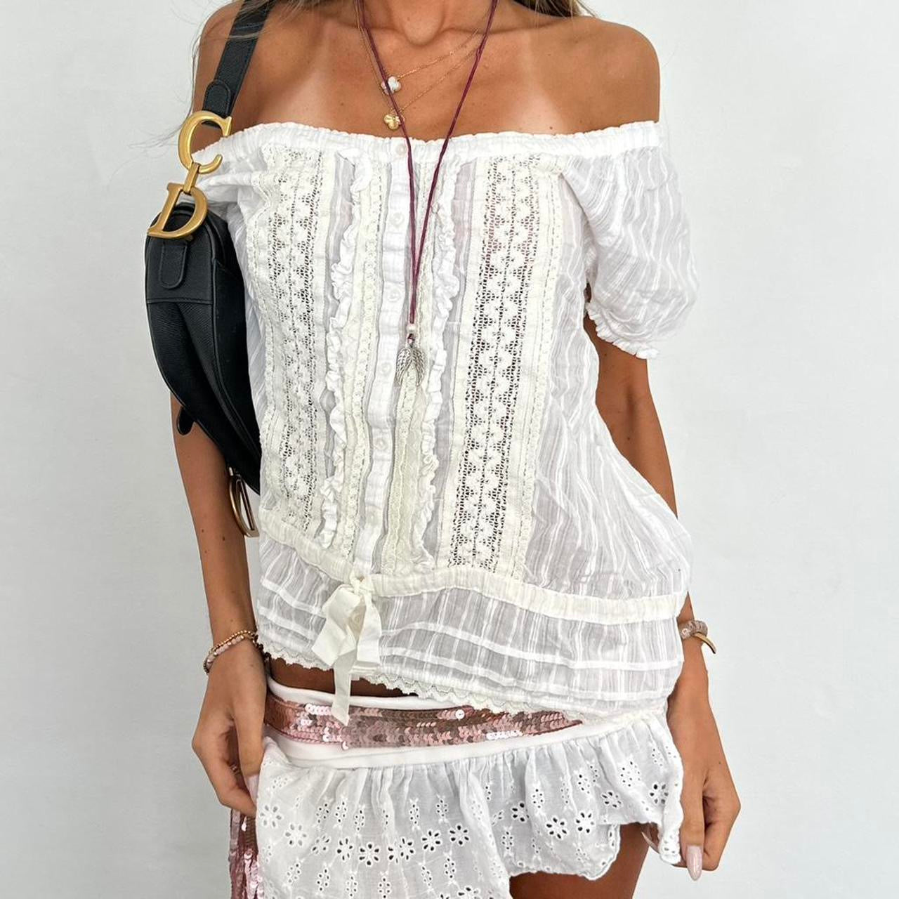 Vintage 00s white boho lace top