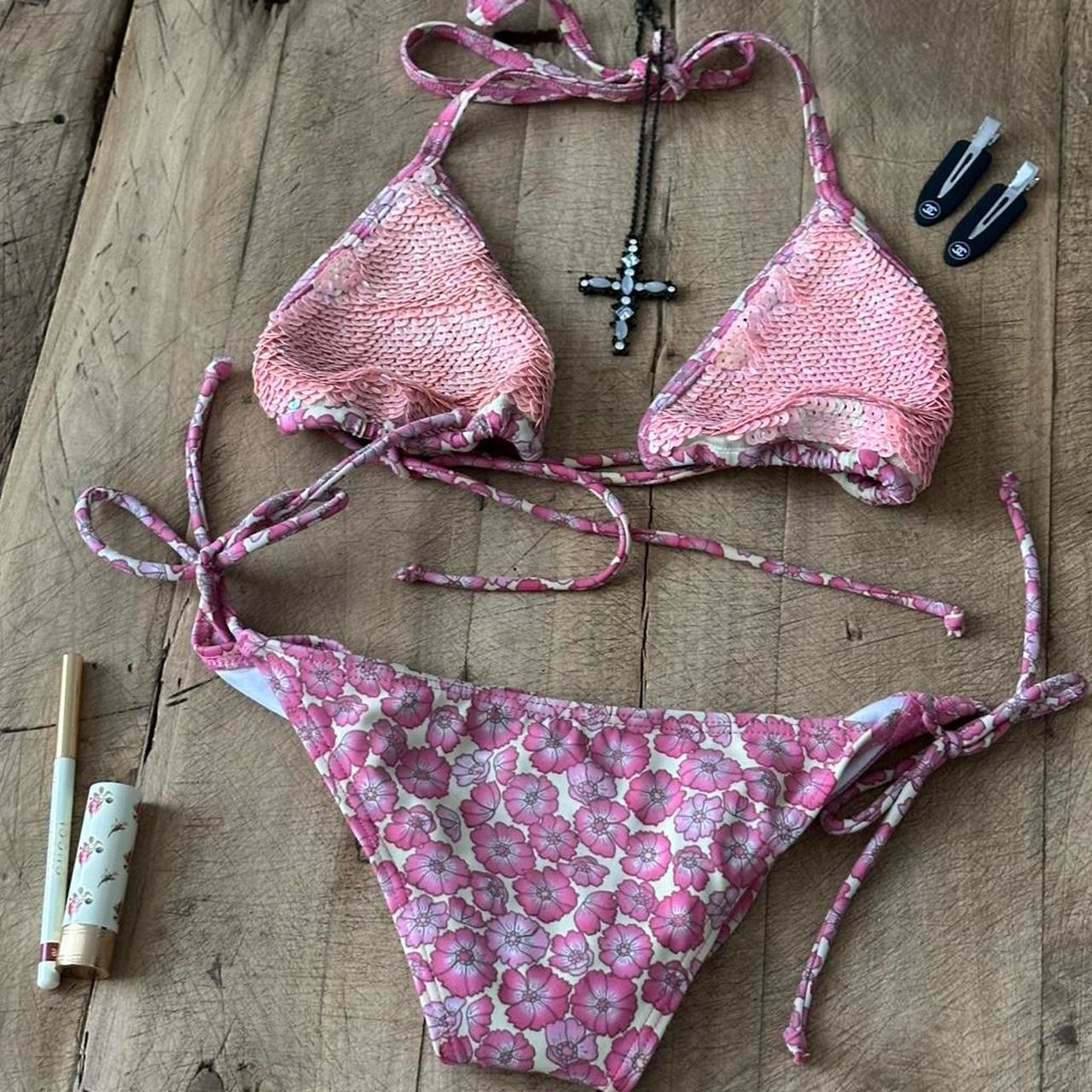 Vintage Victoria’s Secret 90’s pink floral pattern bikini