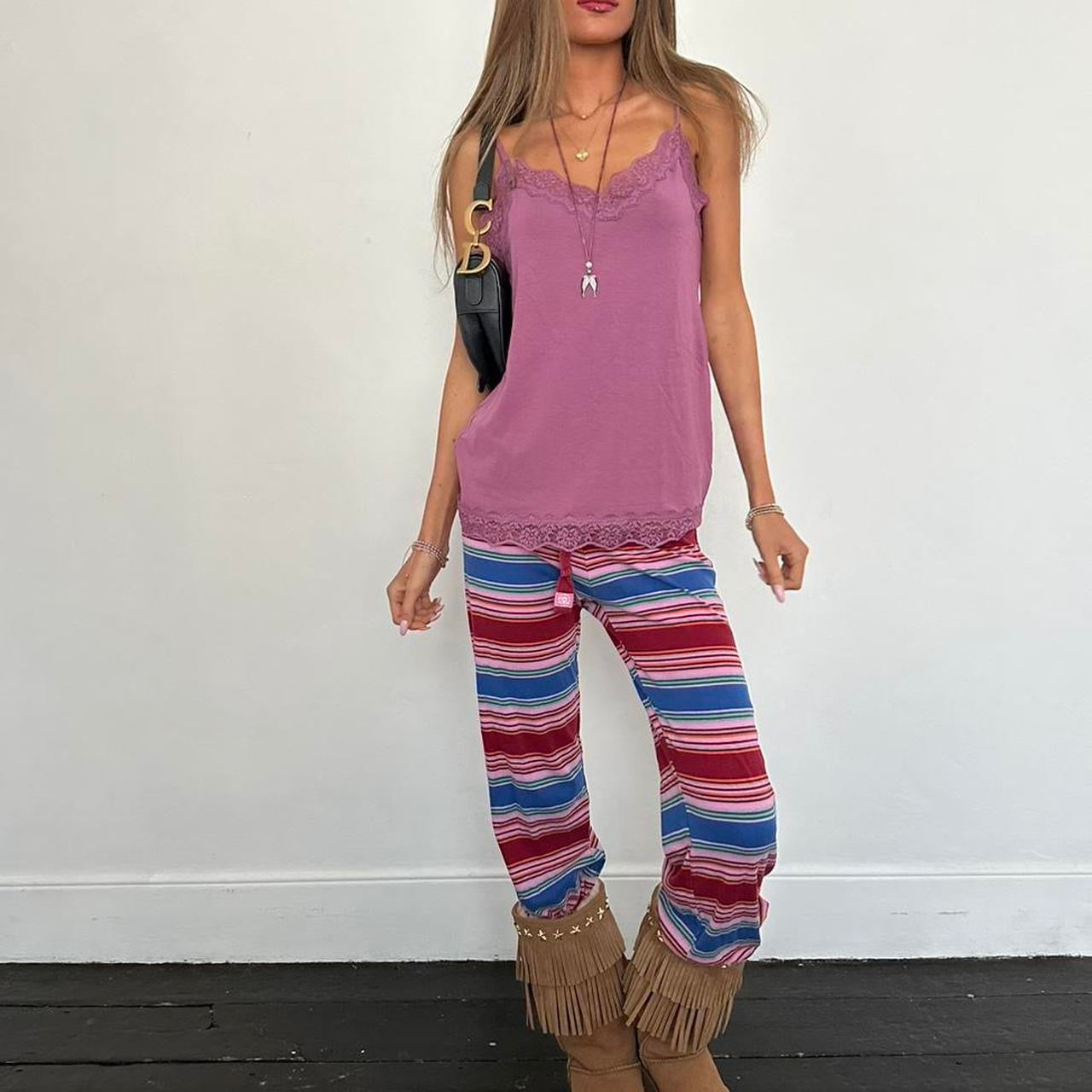 Vintage 2000’s purple lace cami top