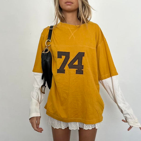 Vintage 90’s double layered graphic long sleeves tee