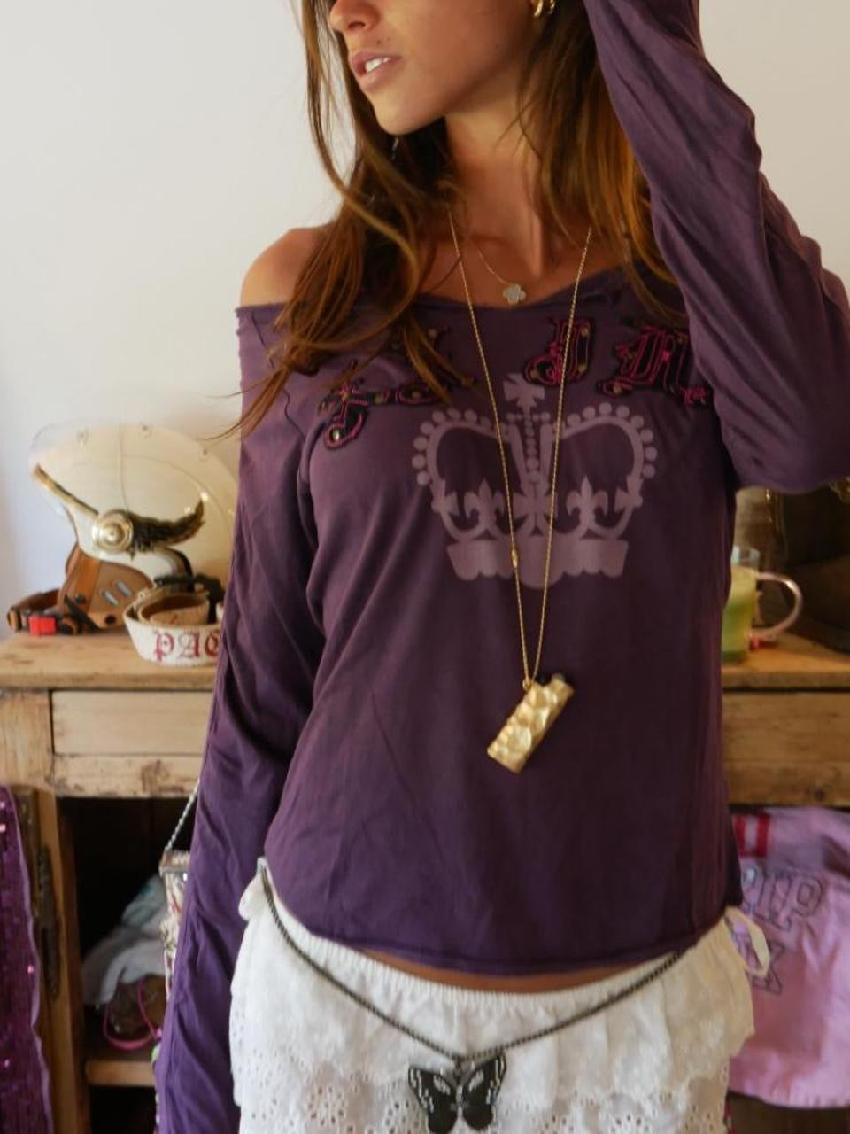 Vintage 00’s princess crown purple gothic script long sleeve top