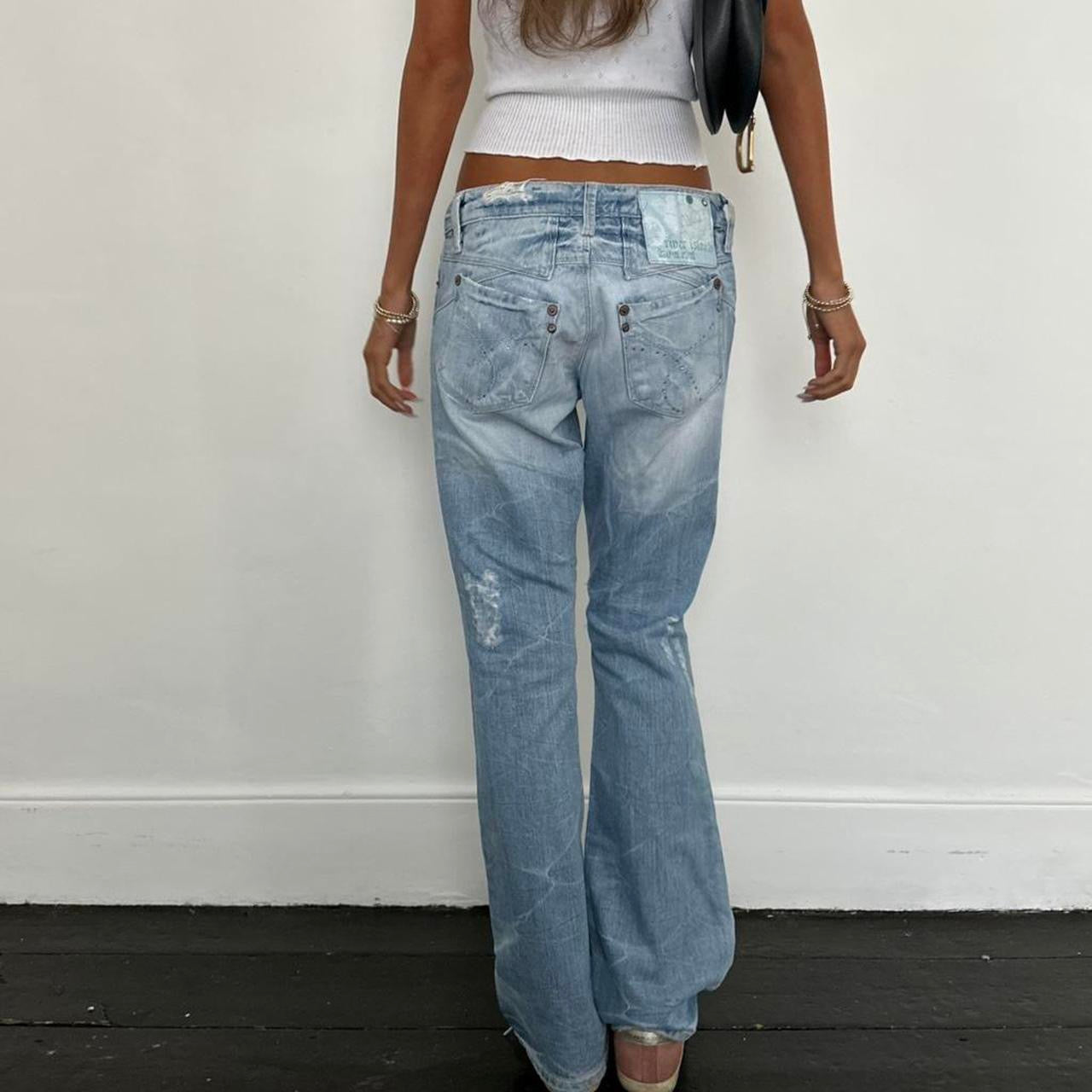 Vintage 2000’s bootcut blue jeans