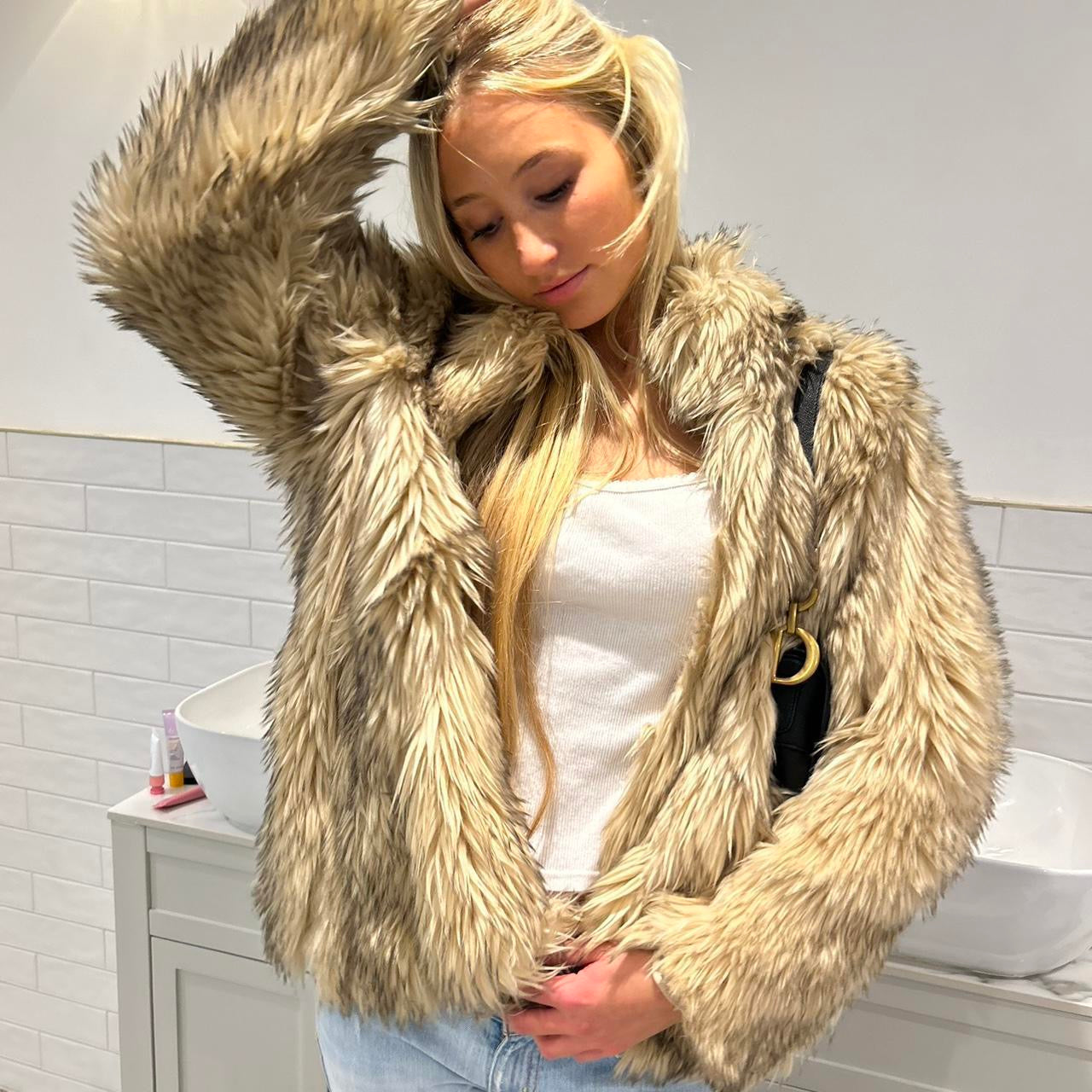 Vintage 2000’s faux fur jacket