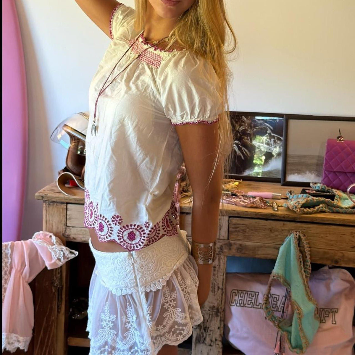 Vintage 00s boho white and pink top