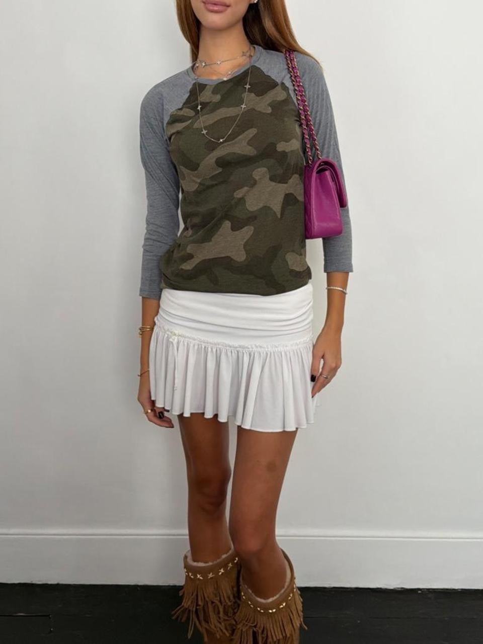 Vintage 00’s camouflage baseball baby tee