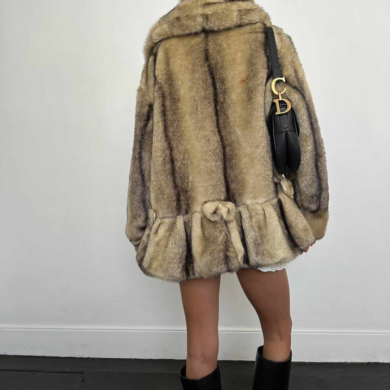 Vintage 2000’s brown & tan faux fur jacket