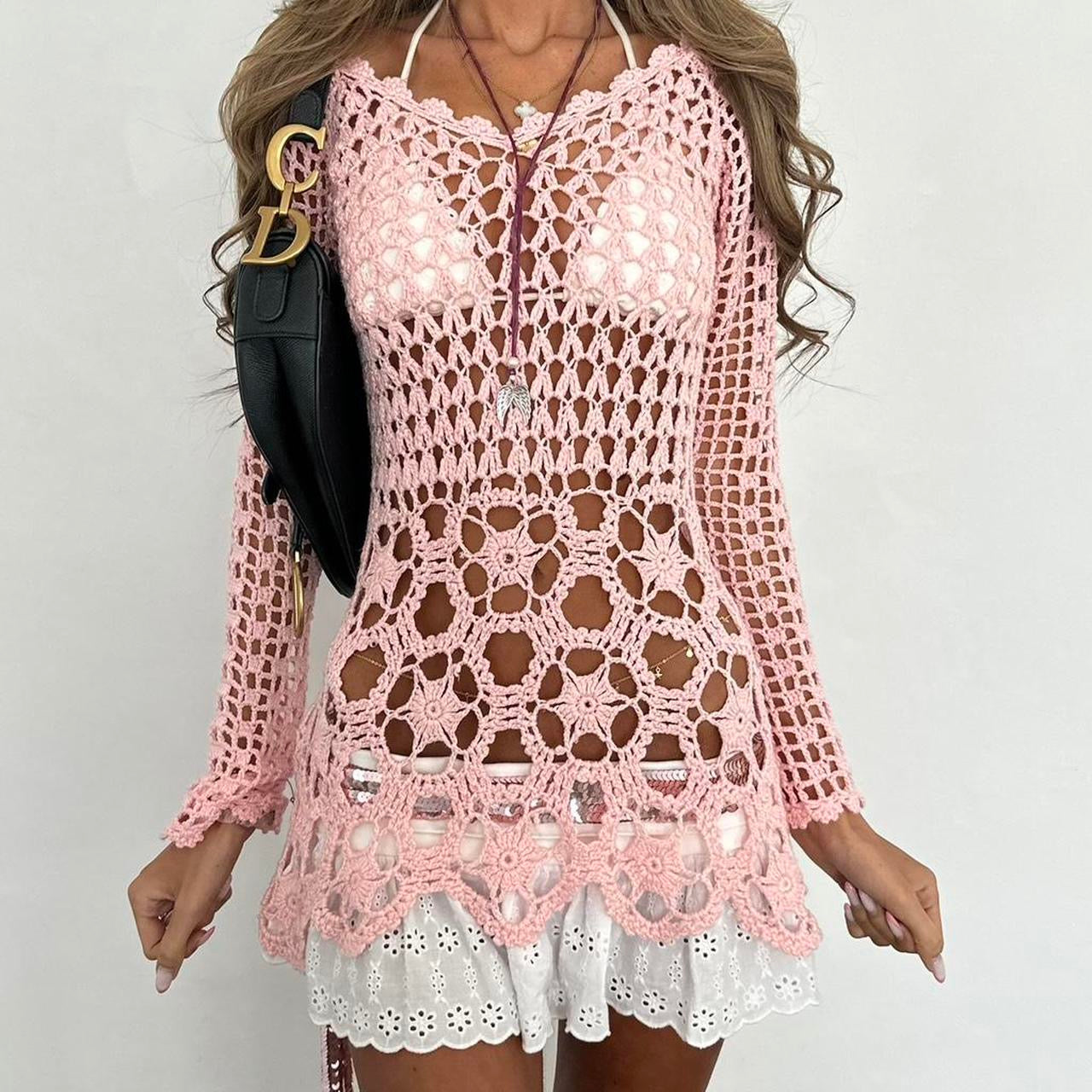 Vintage 00’s pink long sleeve crochet top