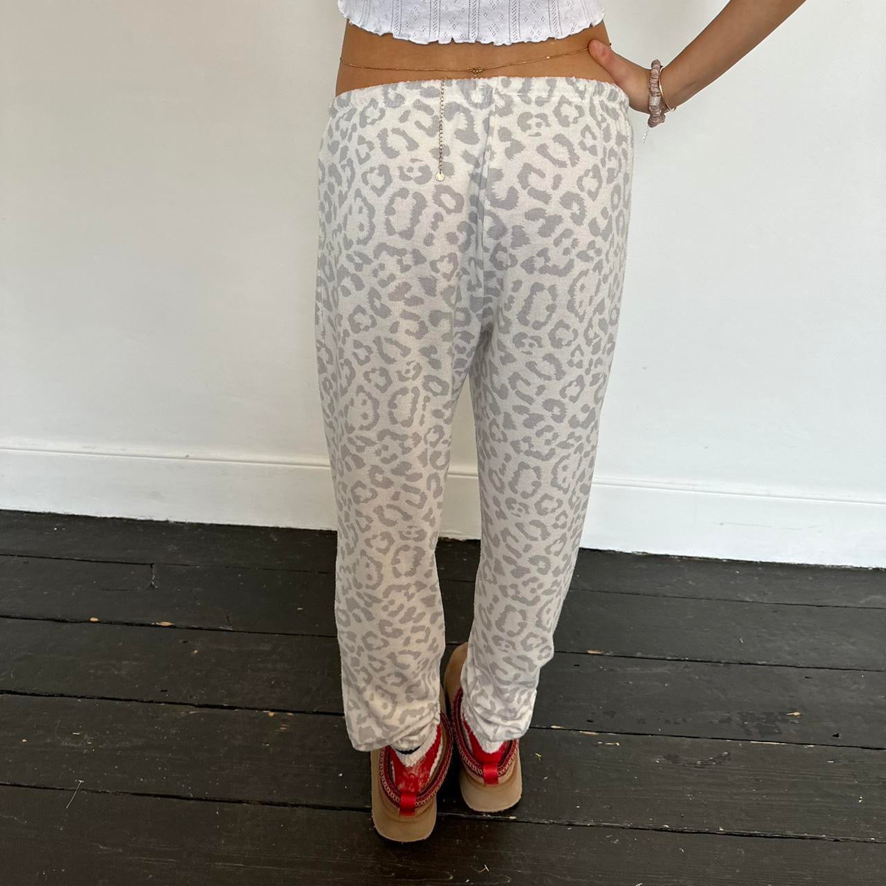 Vintage grey cheetah print sweatpants