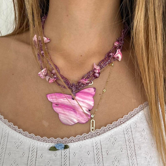 Vintage butterfly necklace 🩷