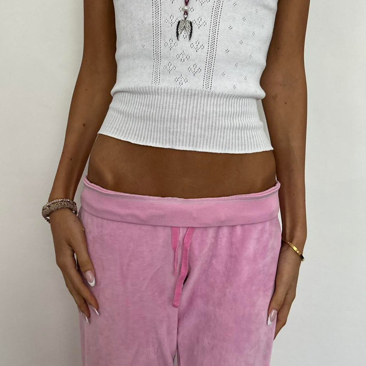 Vintage 2000’s Victoria’s Secret pink velvet pants