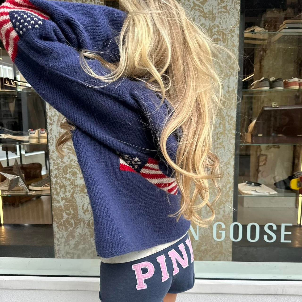 Vintage 2000’s navy American flag knitted zip up hoodie