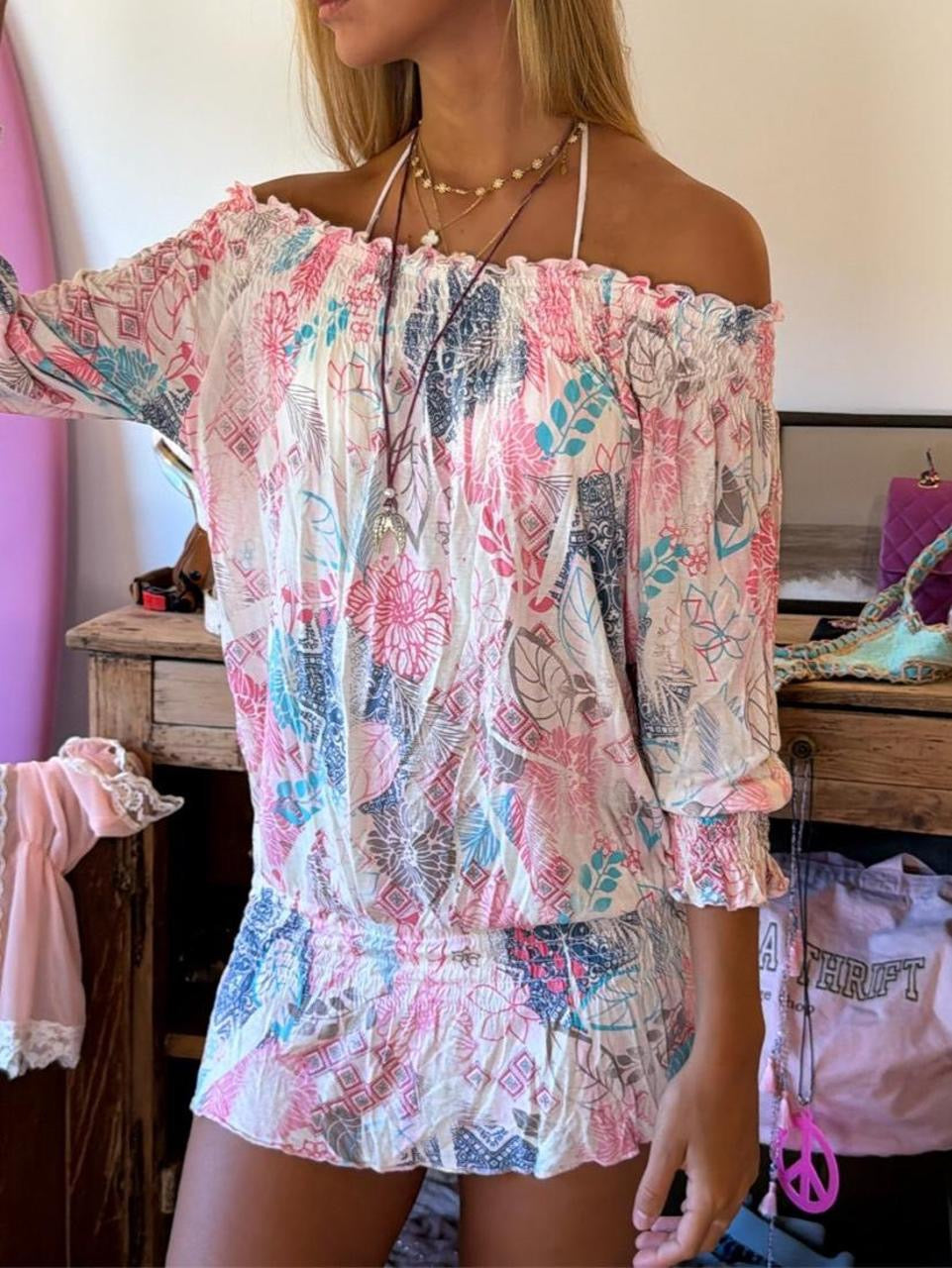 Vintage 00’s pink whimsical off shoulder mini dress