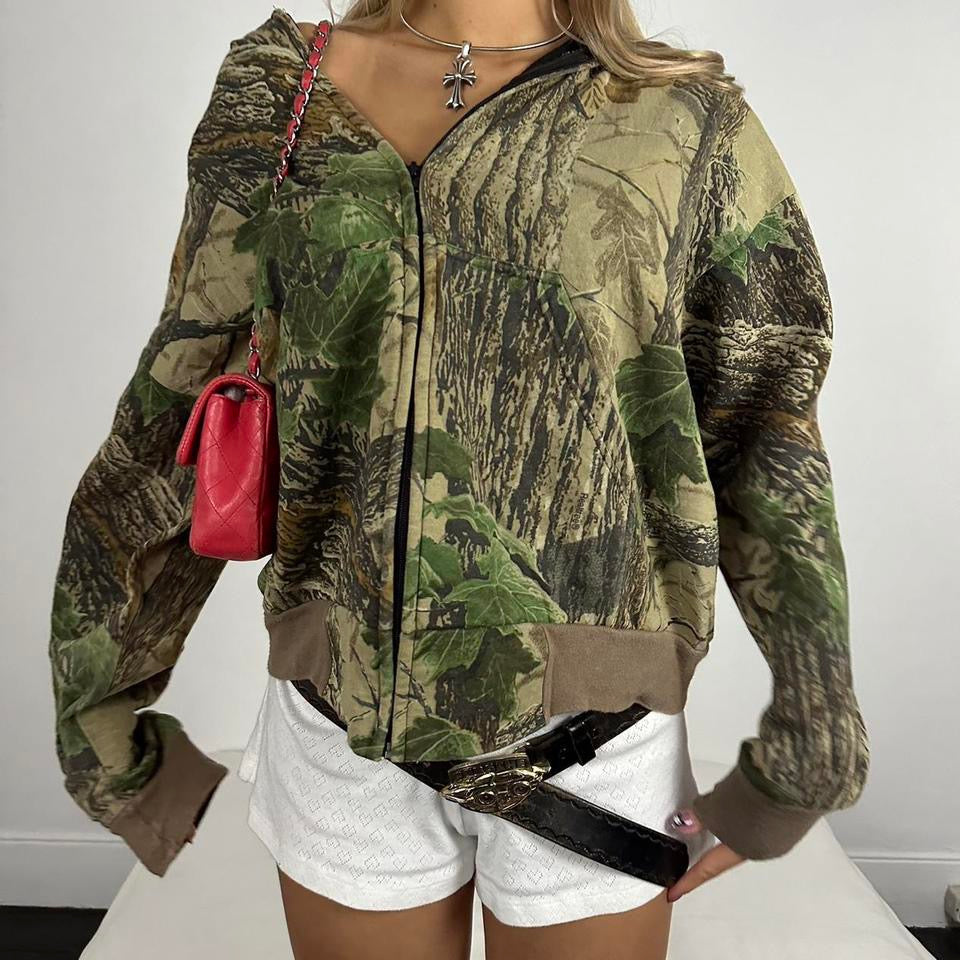 Vintage 90’s camouflage hoodie