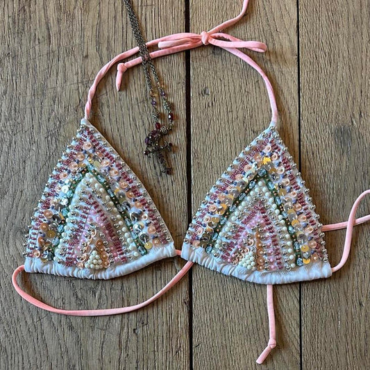 Vintage Victoria’s Secret 2000’s sequin pattern bikini top