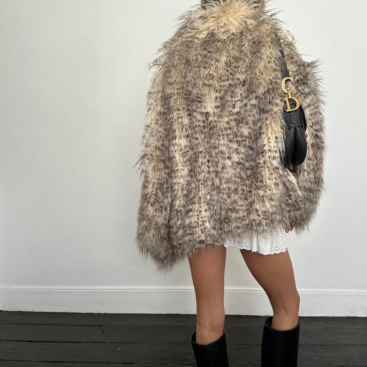 Vintage 2000’s grey & tan faux fur jacket