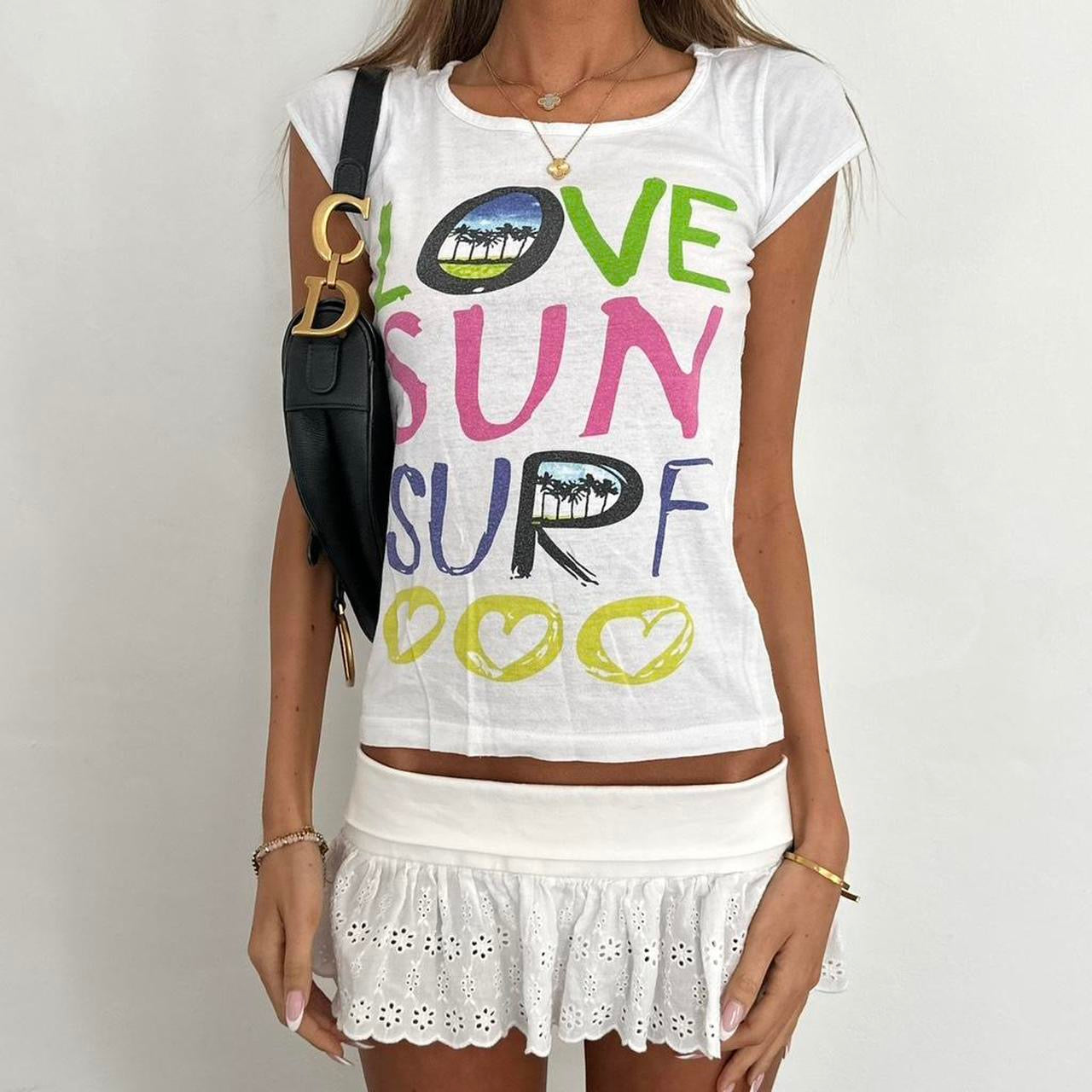 Vintage 00s love sun surf baby tee