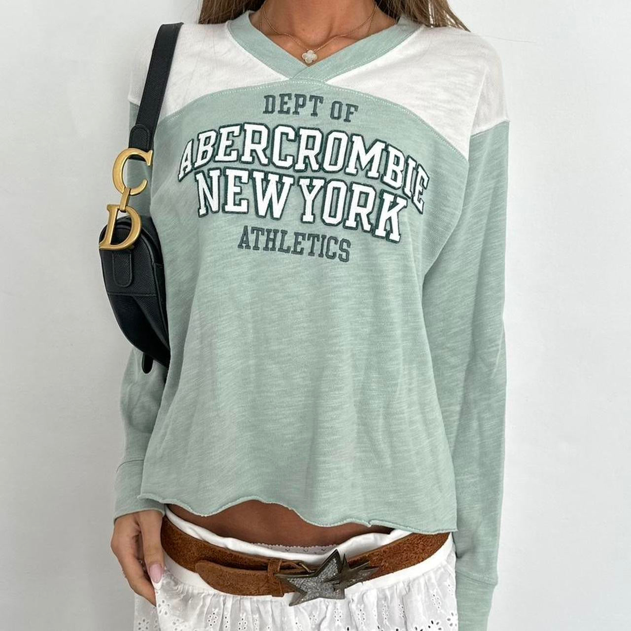 Vintage 00s Abercrombie and Fitch long sleeve jersey top
