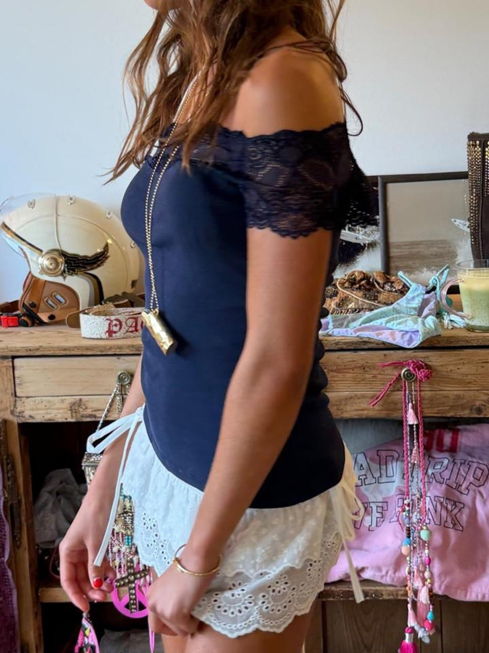 Vintage 00’s navy lace off shoulder top