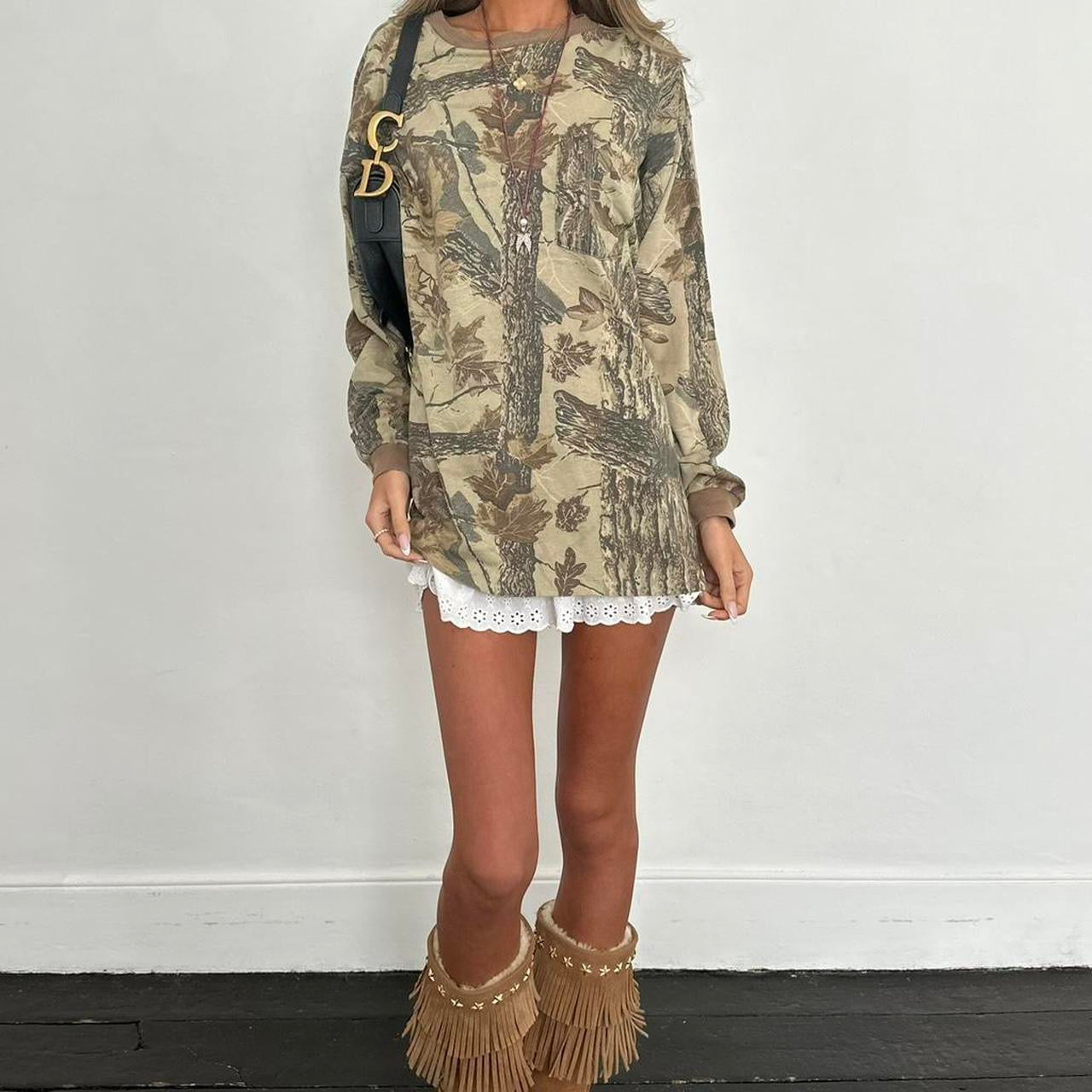 Vintage 00s camouflage soft long sleeve top