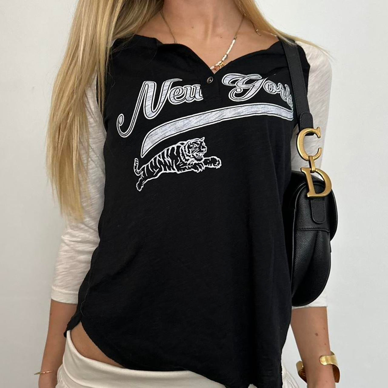 Vintage 2000’s New York black & white jersey