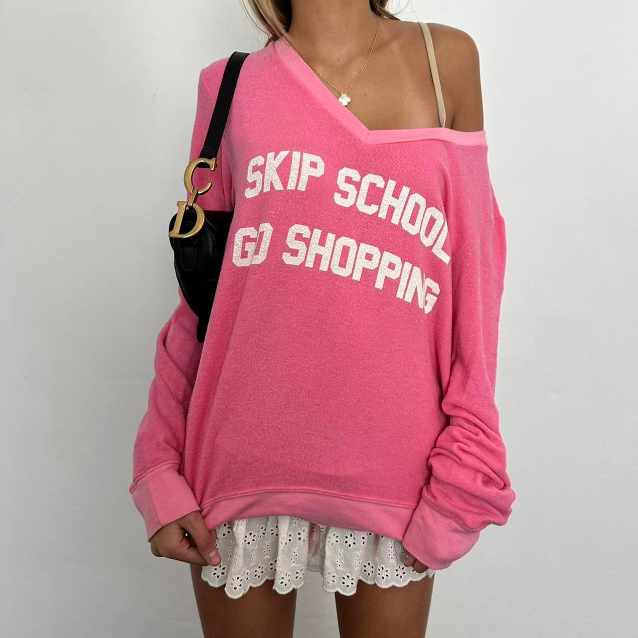 Vintage 2000’s skip school go shopping sweater