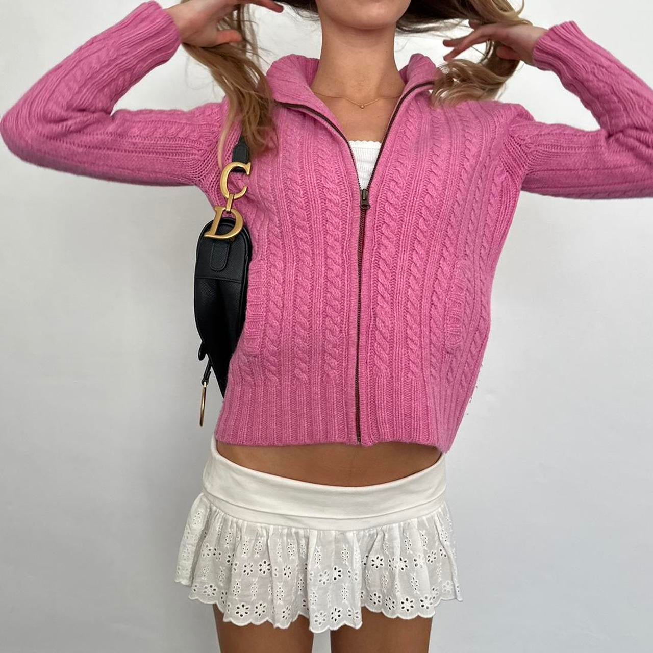 Vintage 90’s knitted pink preppy cardigan