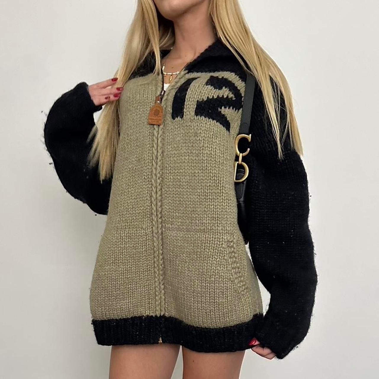 Vintage 2000’s NEW YORK 12 knitted cardigan