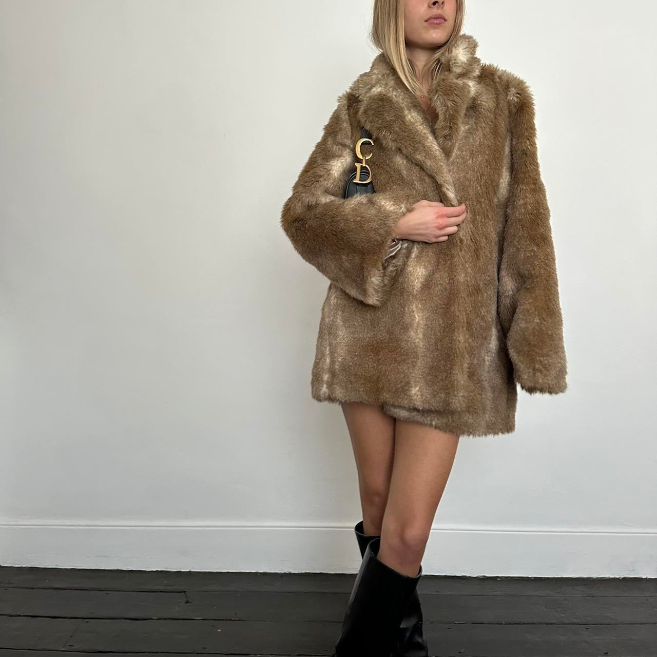 Vintage 2000’s brown faux fur jacket