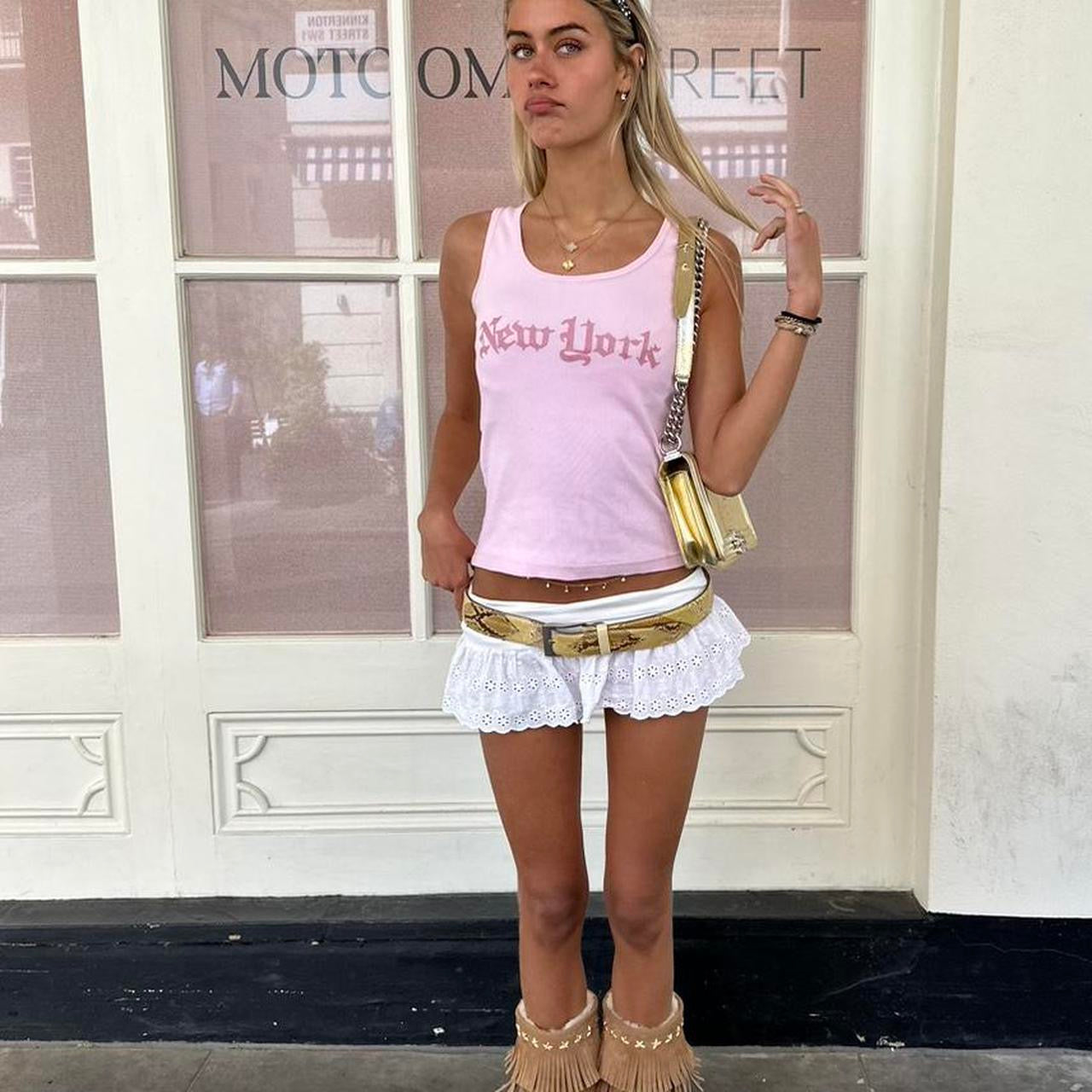 Vintage 2000’s pink New York tank top
