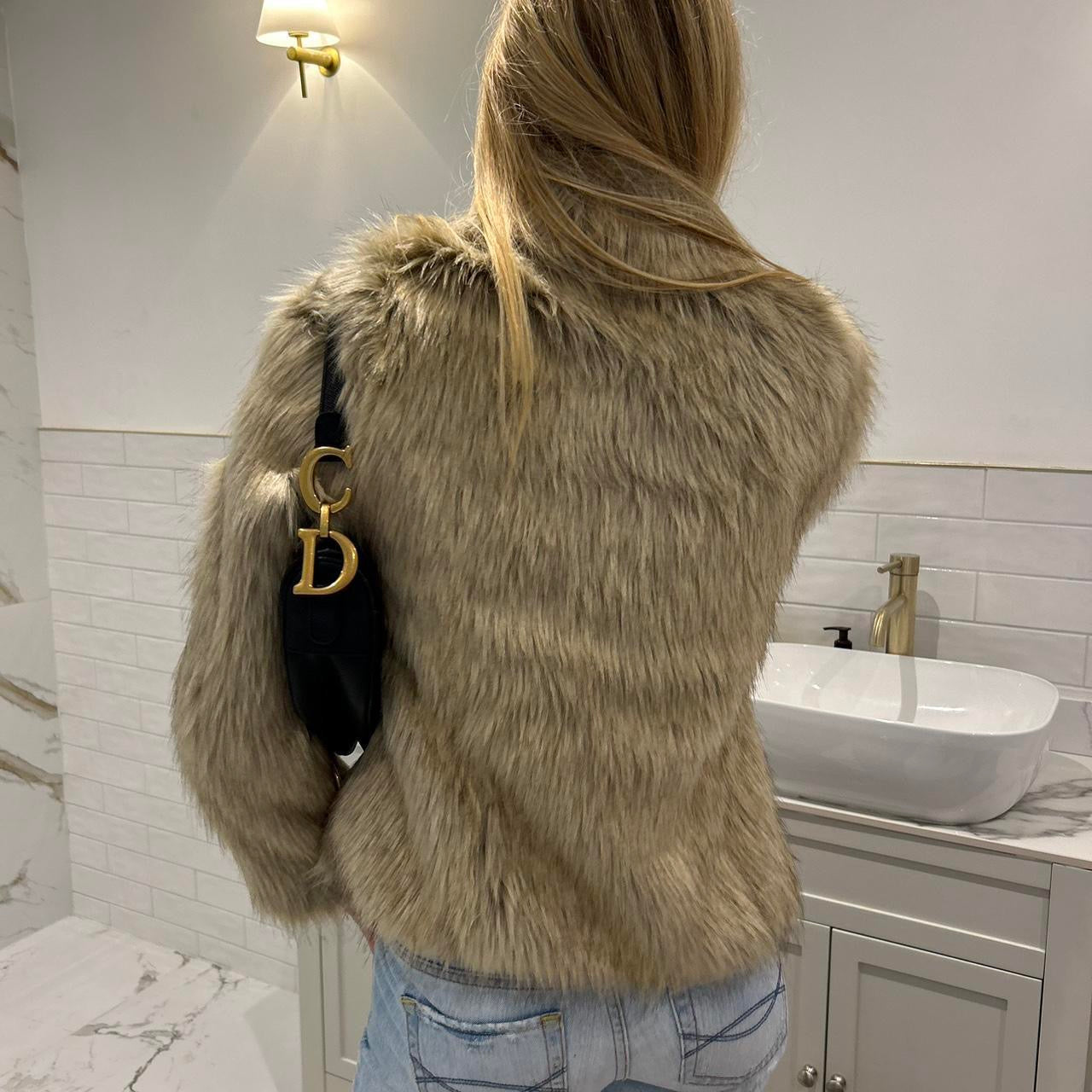 Vintage 2000’s faux fur jacket