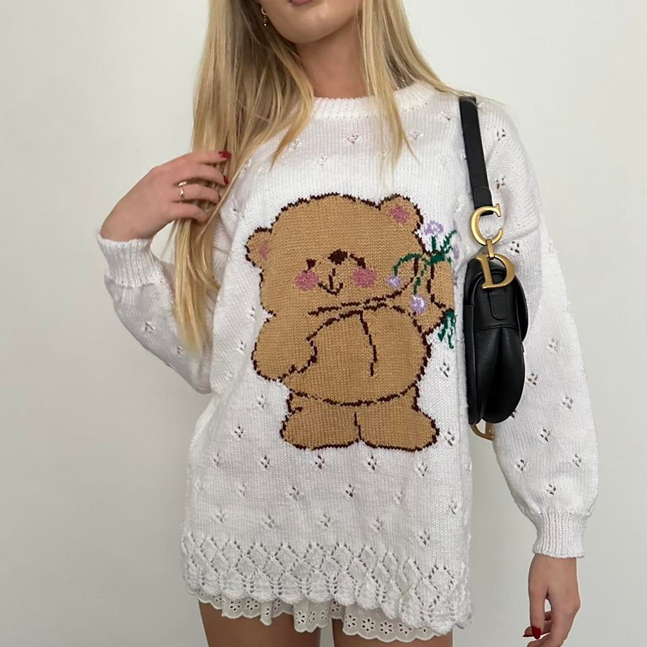 Vintage 90’s teddy bear knitted white jumper