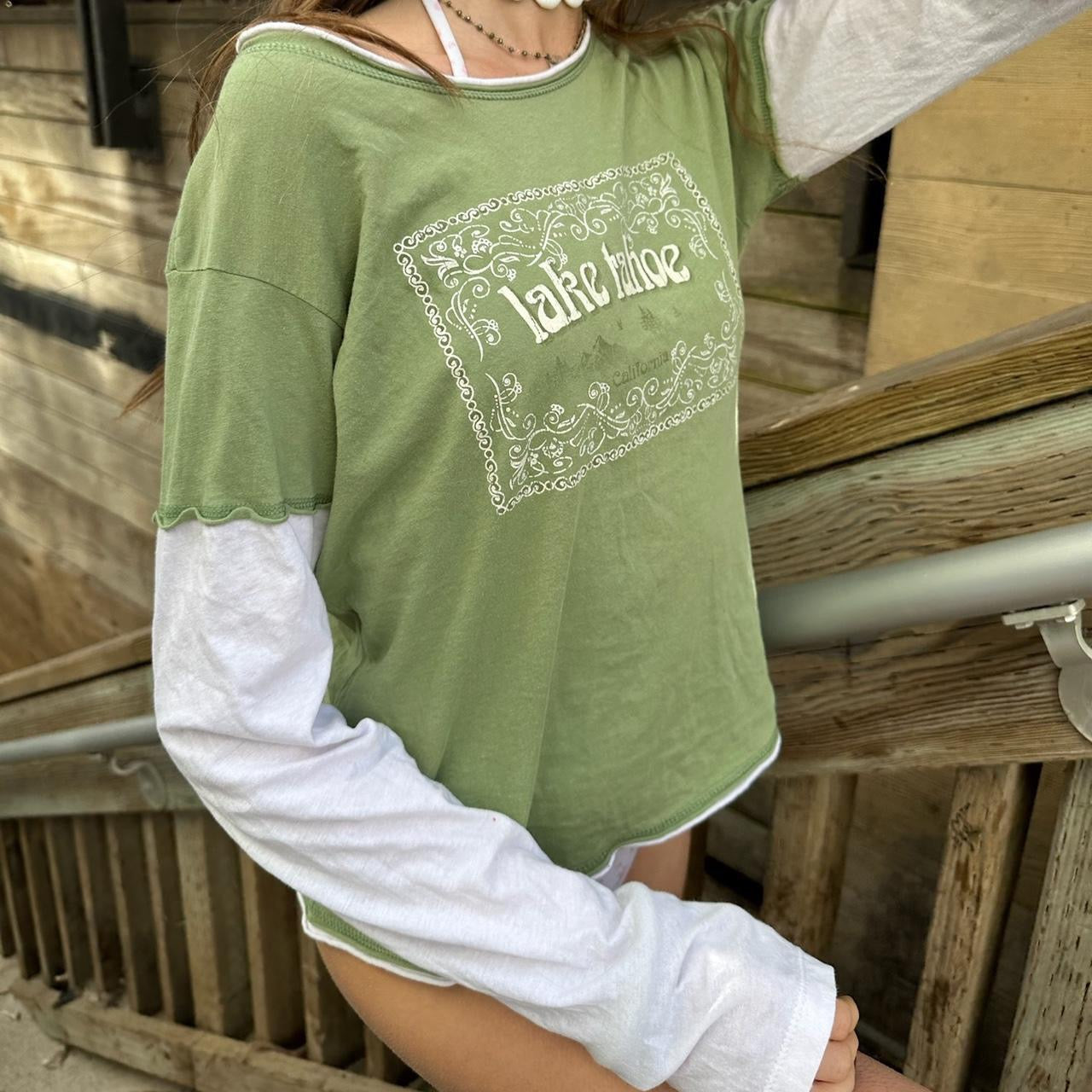 Vintage 90’s Lake Tahoe long sleeves top