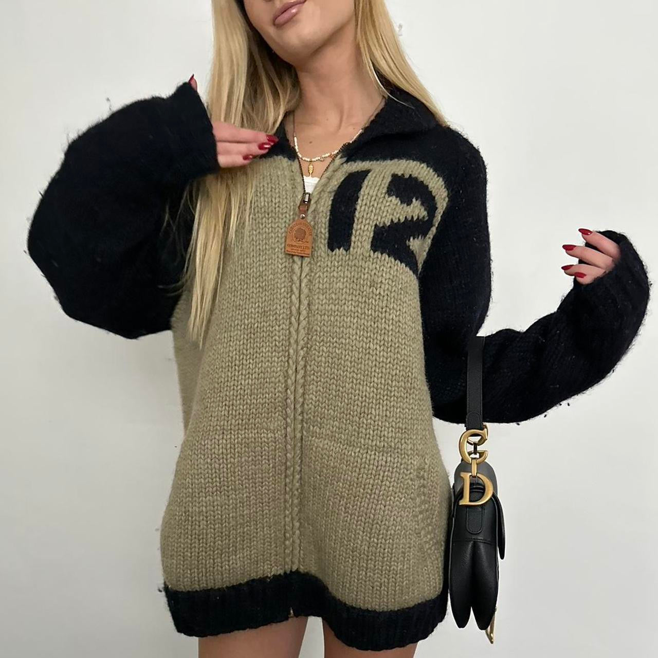 Vintage 2000’s NEW YORK 12 knitted cardigan