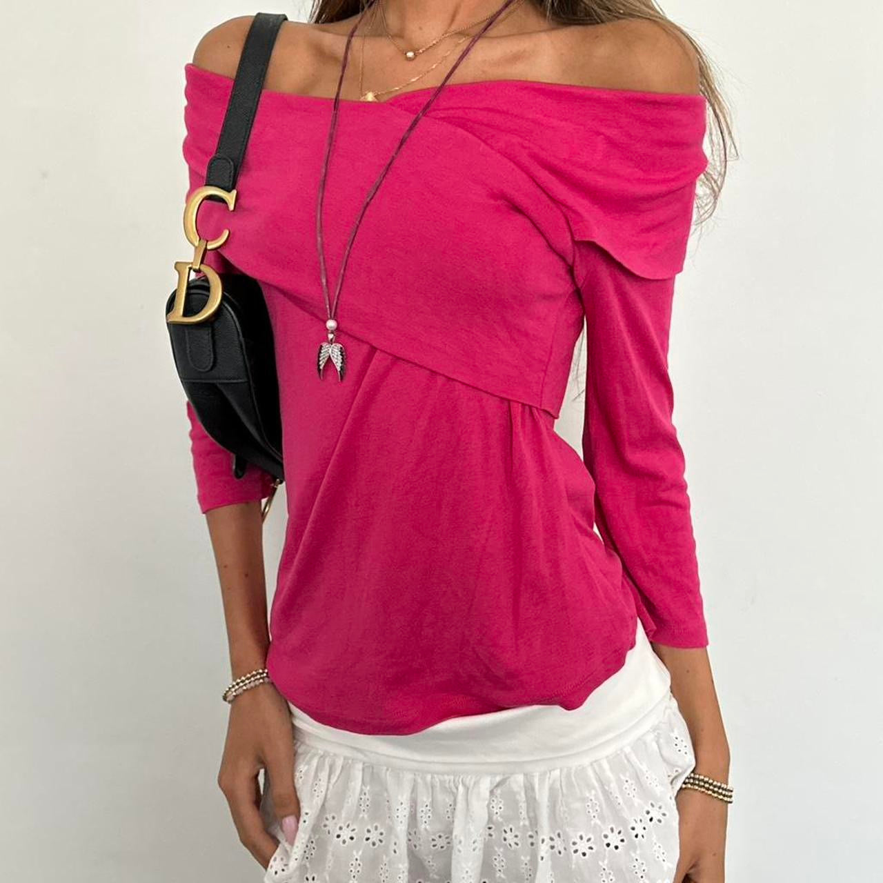 Vintage 2000’s off shoulder pink top