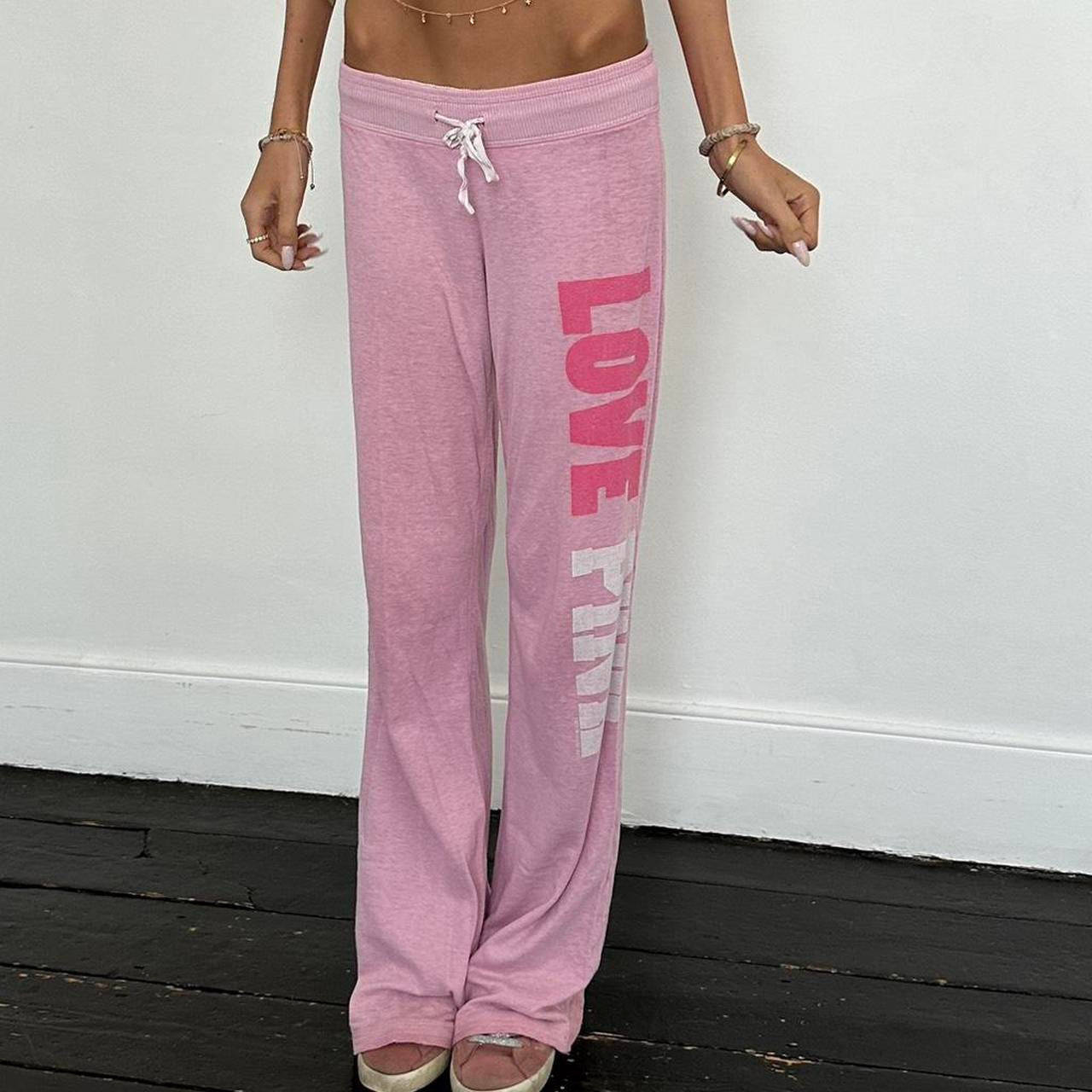 Vintage 2000’s Victoria’s Secret pink pants