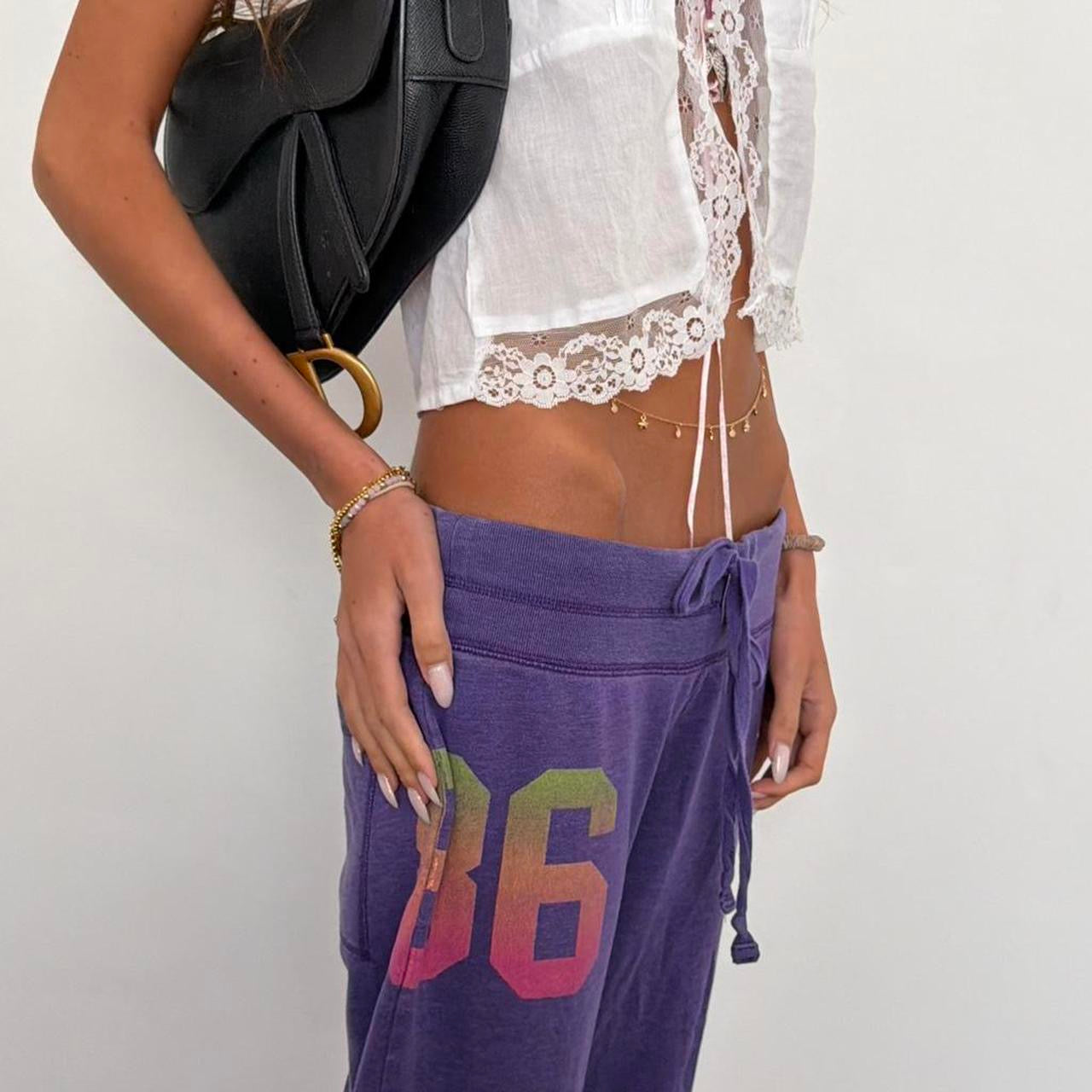 Vintage 2000’s Victoria’s Secret purple sweatpants