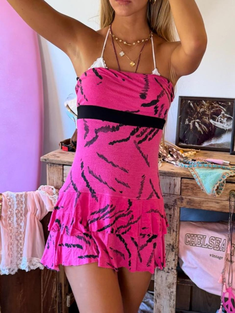 Vintage 00’s pink strapless ruffle mini dress