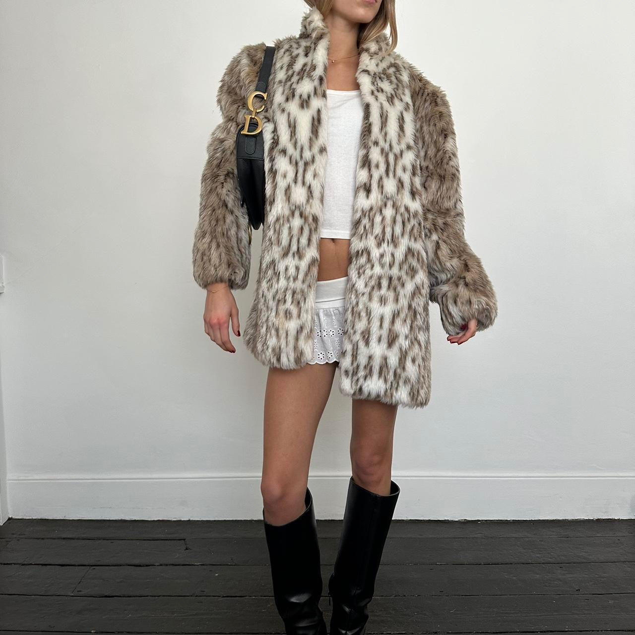 Vintage 90’s leopard faux fur jacket