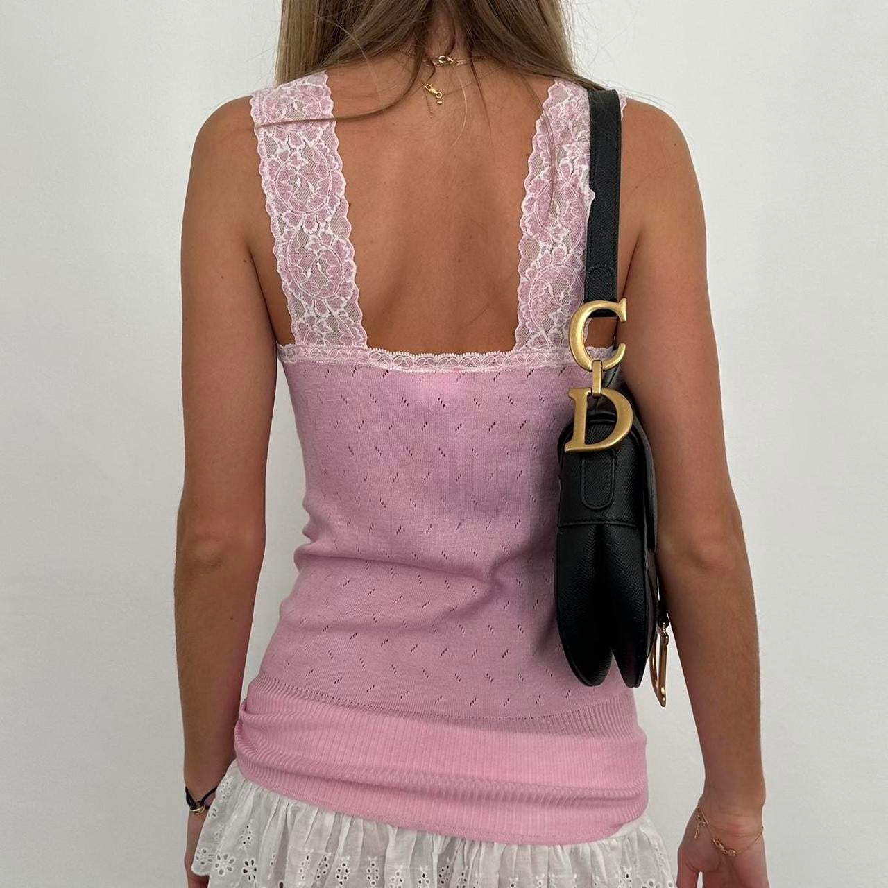 Vintage 2000’s pink pointelle cami top