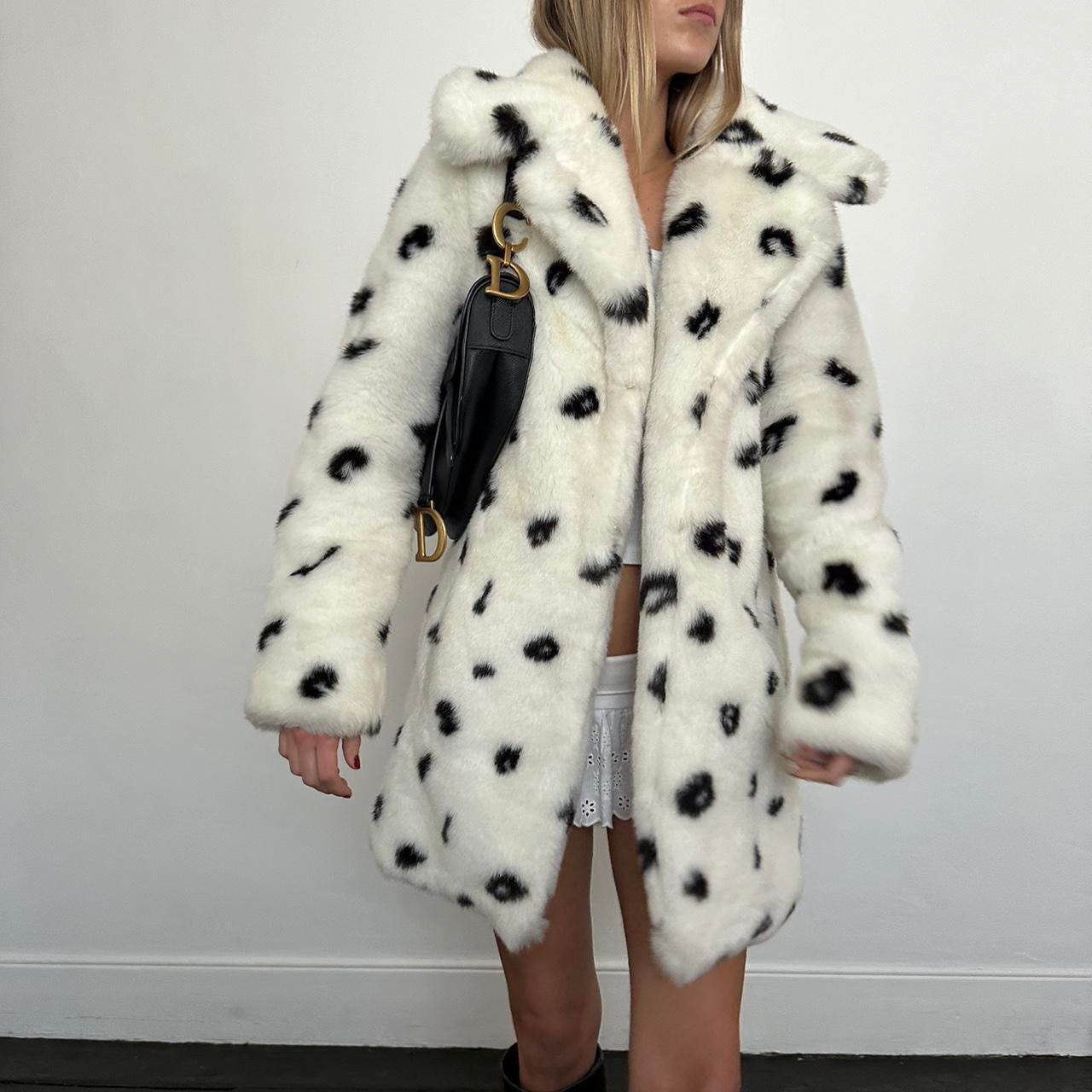 Vintage 2000’s black & white faux fur jacket