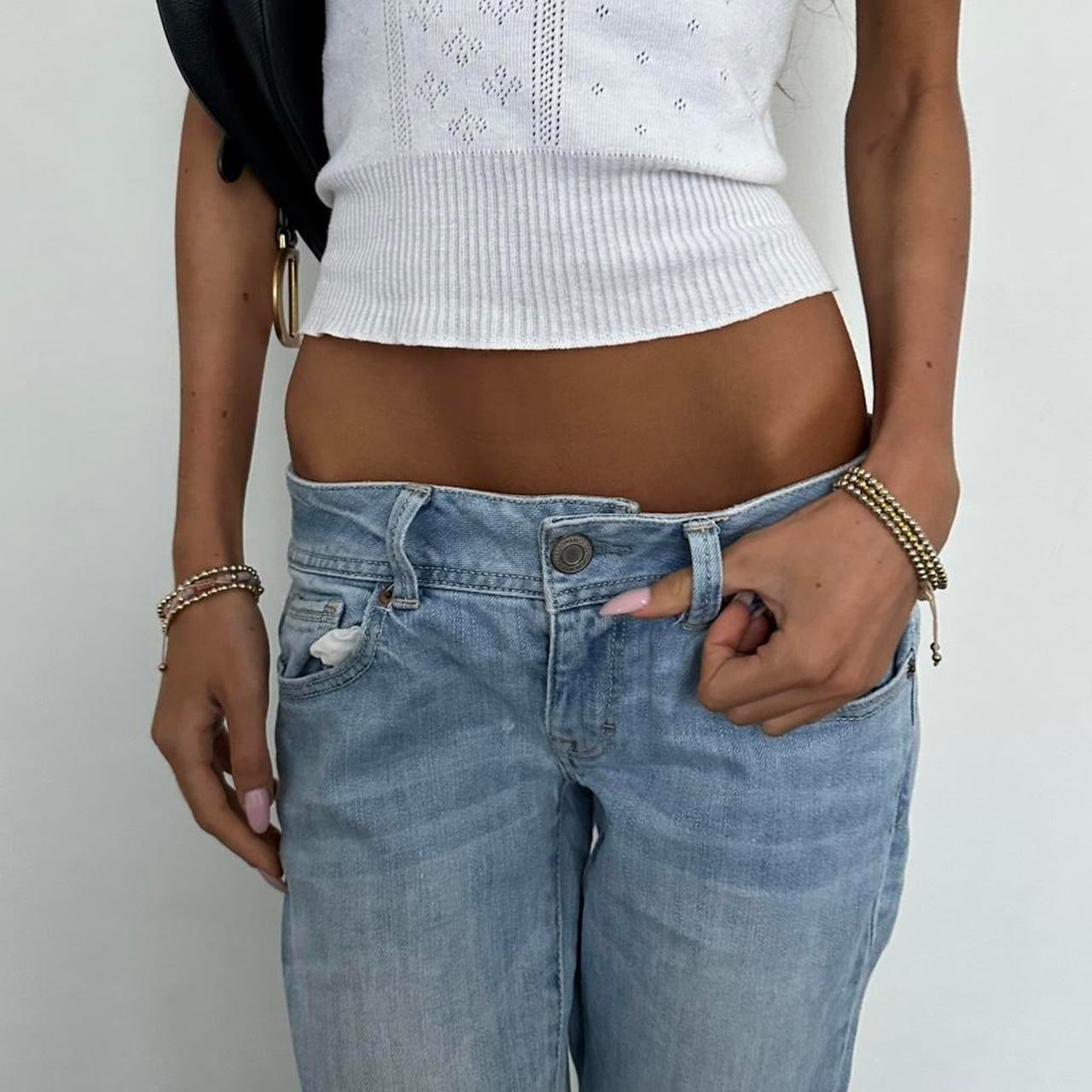 Vintage 2000’s bootcut blue jeans